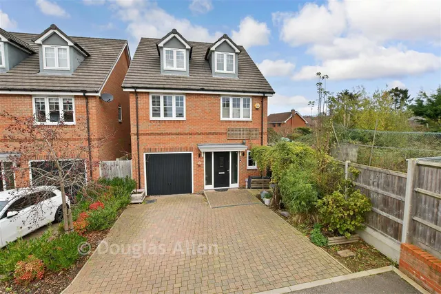 Archer Close, Coopersale, CM16, photo 1