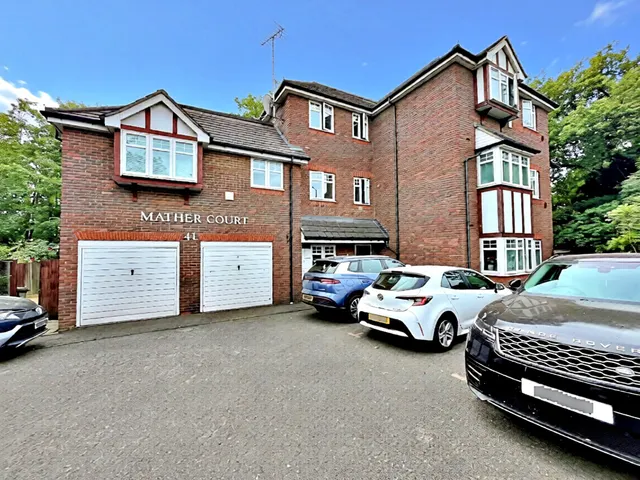 Kenton Road, Harrow, HA3, photo 1
