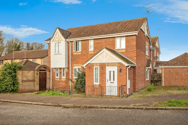 Coopers Way, Barham, Ipswich, photo 1