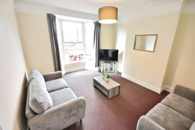 Old Tiverton Road, EX4, photo 3