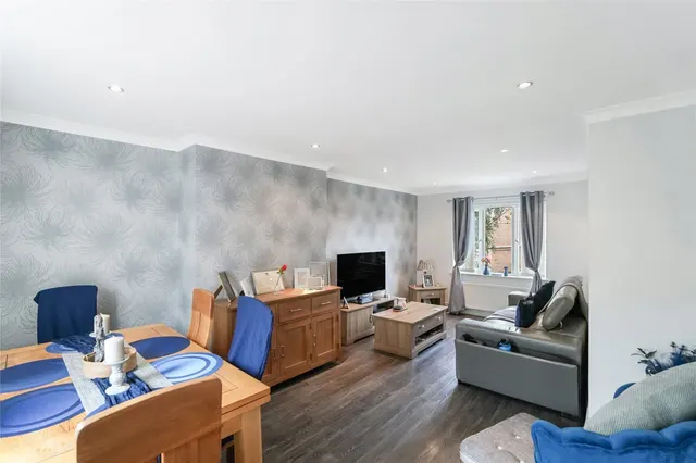 Photo 2 — Hillfoot Road, Ayr, South Ayrshire, KA7