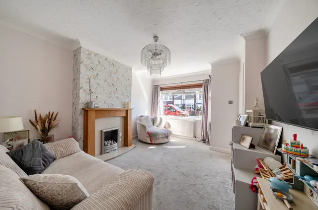 Aston Road, Willerby, HU10, photo 2