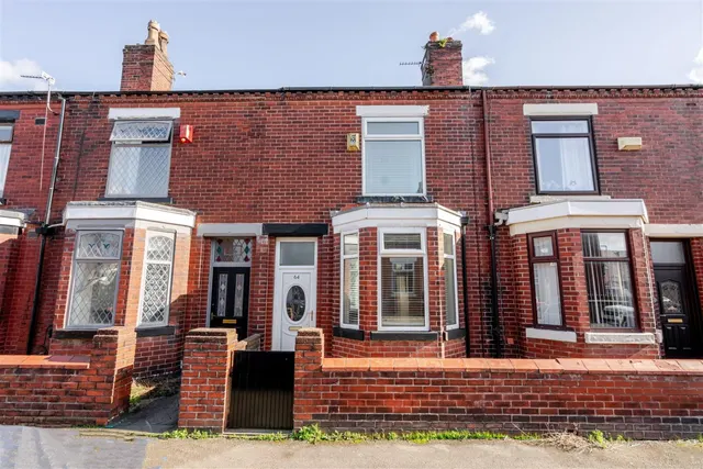 Selwyn Street, Leigh, WN7, photo 1