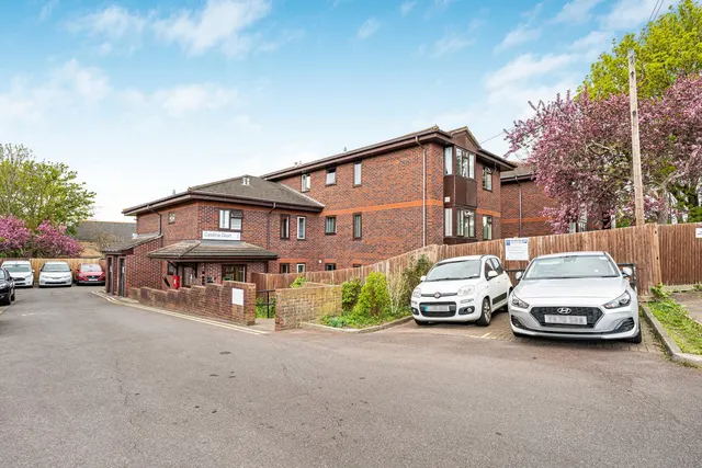 Sunny Bank, London, SE25, photo 1