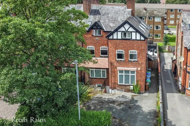 Photo 3 — Burton Road, Manchester, Greater Manchester, M20