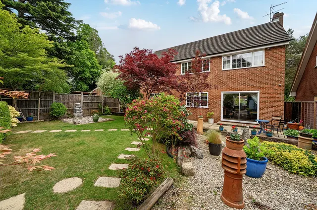 Photo 2 — Wellington Road, Sandhurst, Berkshire, GU47 9AN