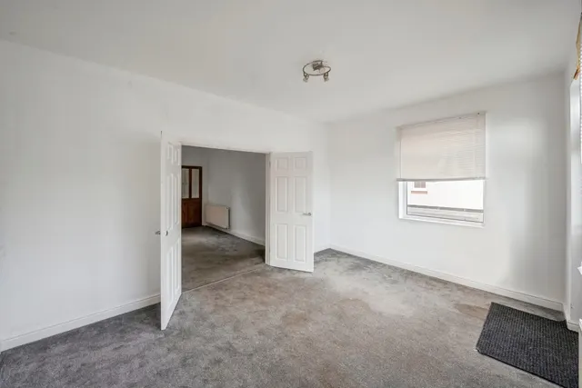 Photo 2 — Mill Gate, DONCASTER, South Yorkshire, DN5