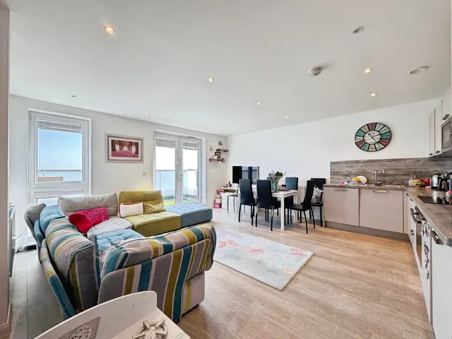 Brannigan Way, HA8, photo 1