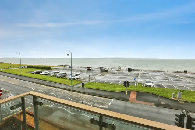 Photo 3 — Beach Road, Lee-On-The-Solent