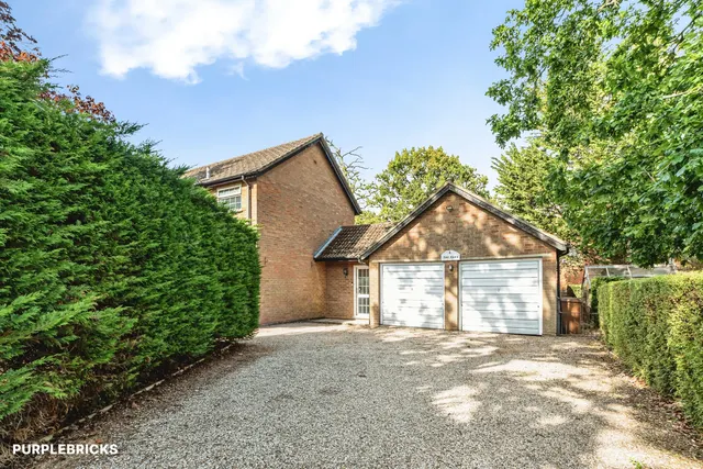 Wallins Copse, Basingstoke, RG24, photo 2