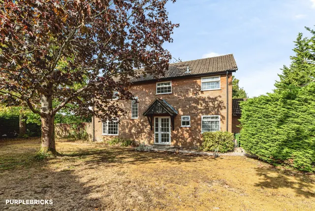 Wallins Copse, Basingstoke, RG24, photo 1