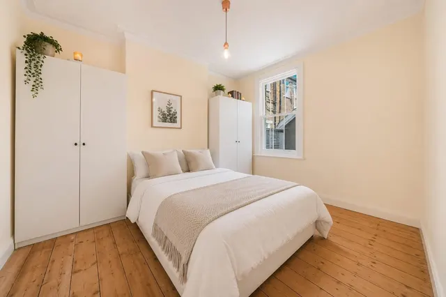 Photo 3 — Ilbert Street, Queens Park, London W10 4QJ