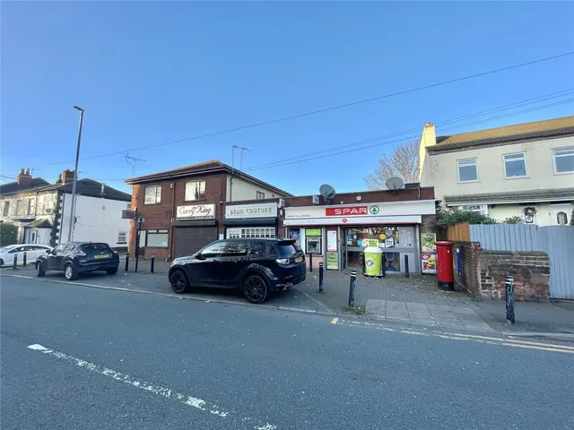 Halton View Road, Widnes, WA8, photo 3