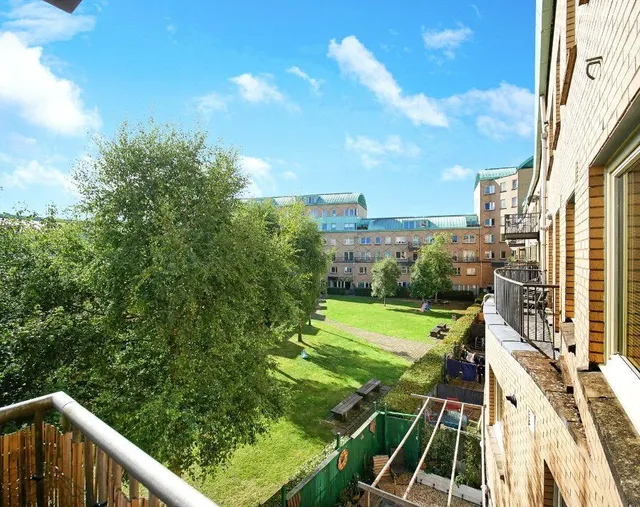 Photo 2 — Old Rutherglen Road, Glasgow, Glasgow City, G5