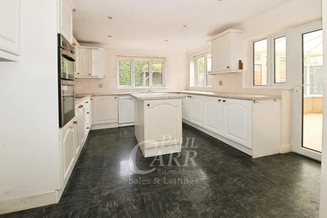 Bell Road, Park Hall, WS5, photo 3