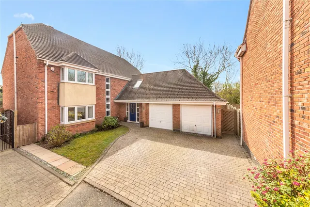 Birchfield Road, Redditch, Worcestershire, B97 4LX, photo 1