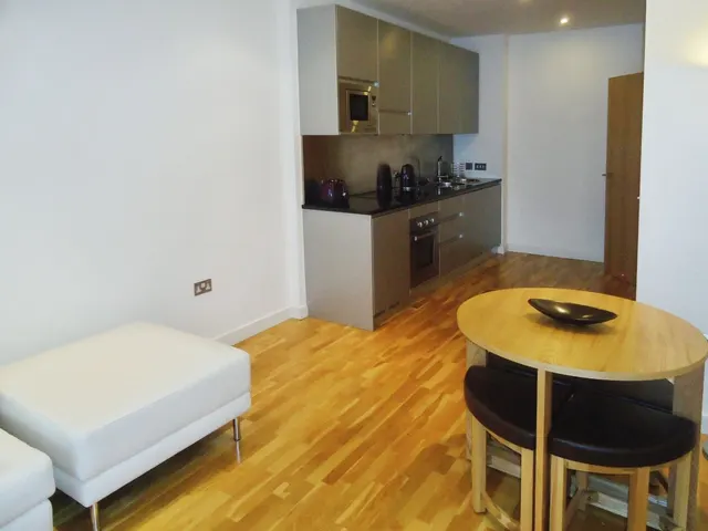 Neptune Street, Leeds, LS9, photo 3