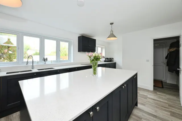 Elms Road, Ware, SG12, photo 2