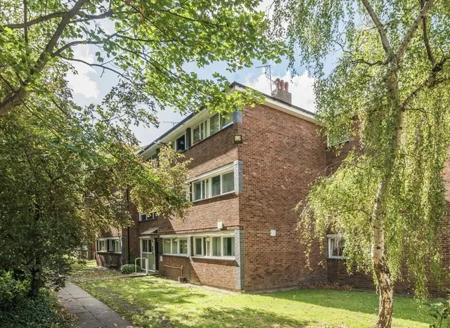 Wellesley Road, Chiswick, W4, photo 1