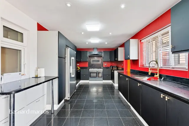 Photo 2 — Kneller Road, New Malden