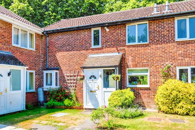 Harewood Close, Eastleigh, photo 1