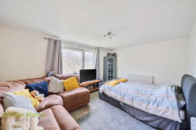 Menlo Gardens, London, SE19, photo 2