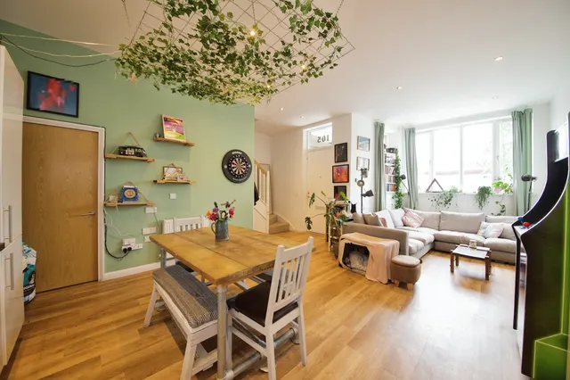 Photo 3 — Monier Road, London, E3