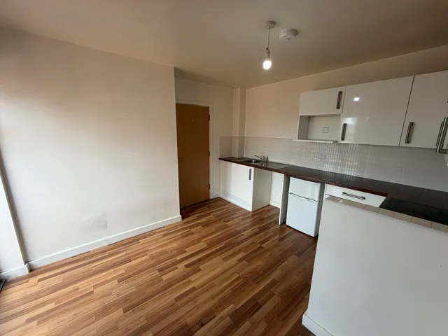 Clyde Court, LE1, photo 3