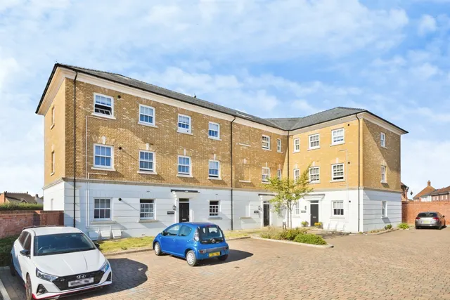Shepherd Court, Yeovil, BA21, photo 1
