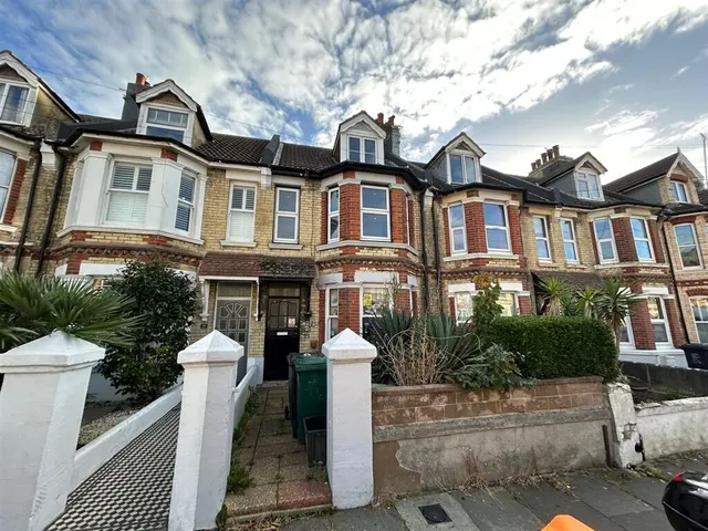 St. Aubyns Road, Portslade, BN41, photo 1