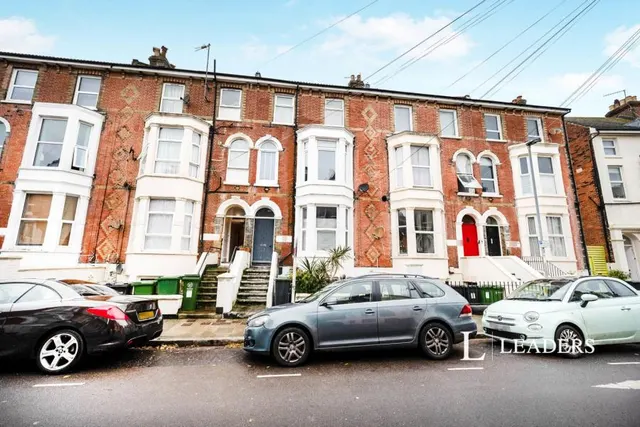 Elphinstone Road, Southsea, PO5, photo 1