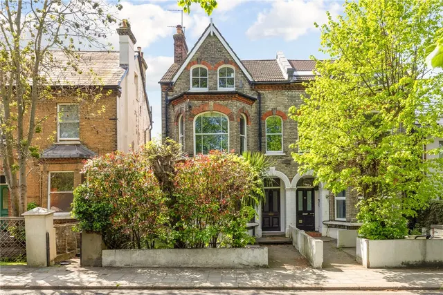 Photo 2 — Herne Hill Road, London, SE24