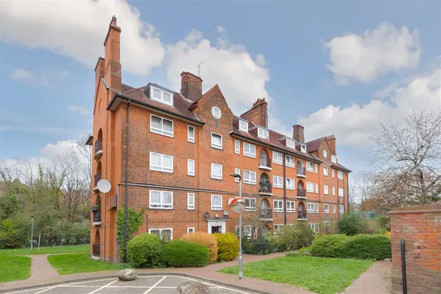 South End Close, Hampstead, NW3, photo 1