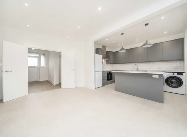 Dovedale Road, East Dulwich, SE22, photo 2