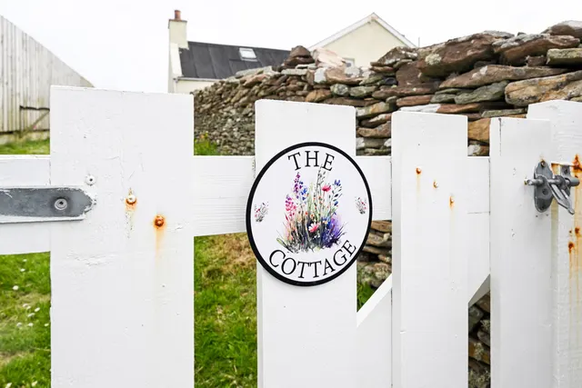 Photo 3 — The Cottage, Sandwick, Shetland, ZE2 9HH