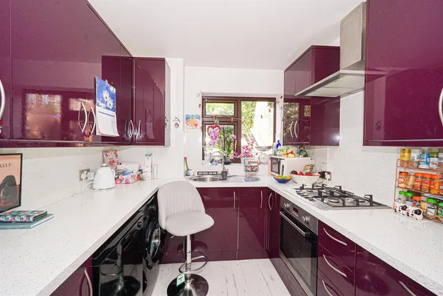 Fairstone Close, Hastings, photo 3