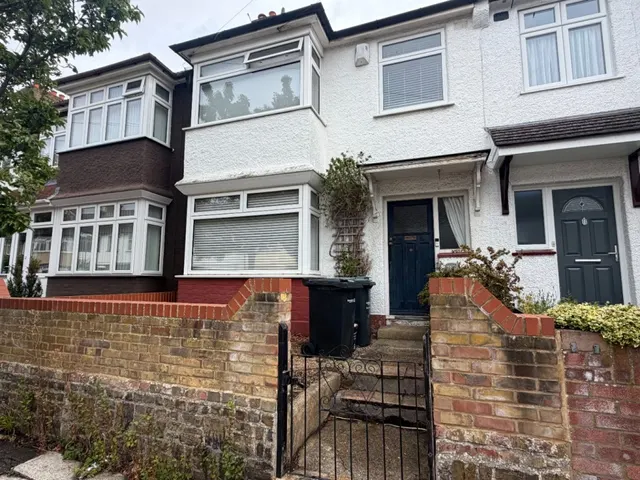 Trosley Avenue, Gravesend, DA11, photo 1