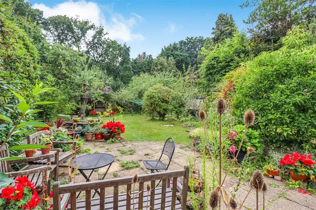 Photo 2 — Kings Road, Fleet, Hampshire, GU51 3AP