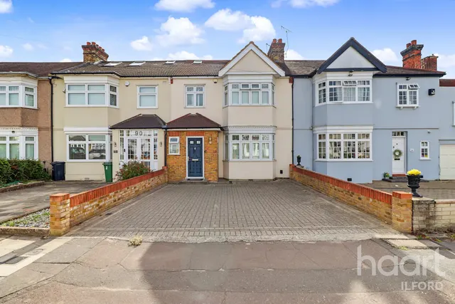 St Andrews Road, Ilford, IG1, photo 1