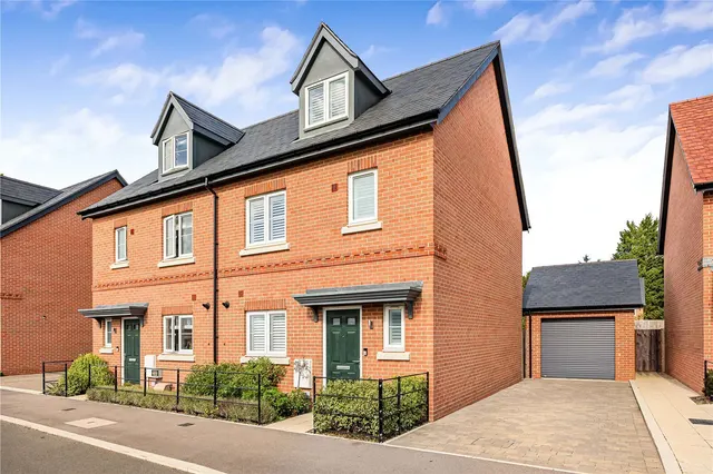 Berren Dean, Henley-On-Thames, RG9, photo 1