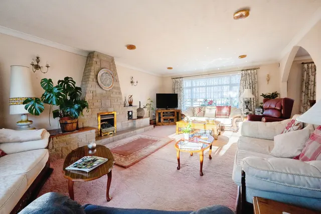 Photo 2 — Lenacre Avenue, Whitfield, Dover, Kent, CT16