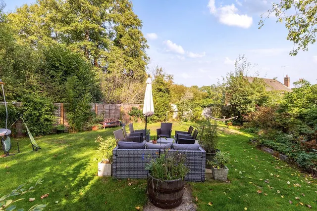 Lindford Road, Lindford, GU35, photo 2
