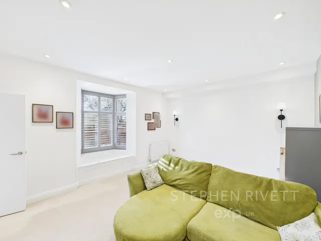 Kerrison Gardens, Thorndon, photo 3