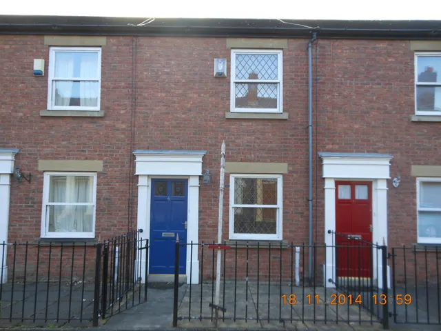 2 bedroom house, Spring Bank, Preston, PR1