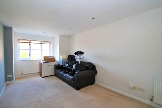 Lime Close, Harrow, HA3, photo 3