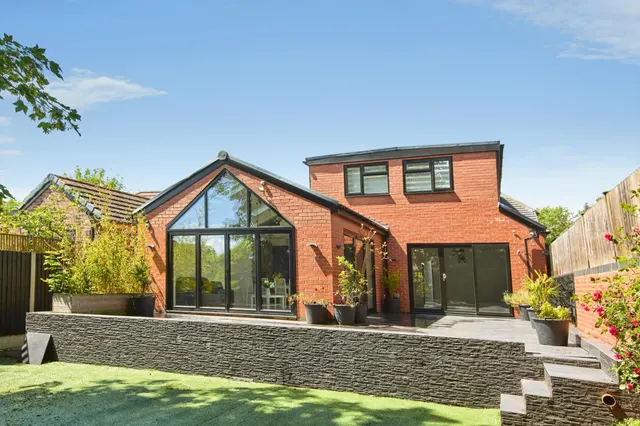 Littleover Crescent, Derby, DE23, photo 1