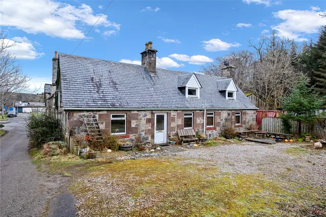 The Cottage, Culag Square, Lochinver, Lairg, IV27 4LE, photo 1