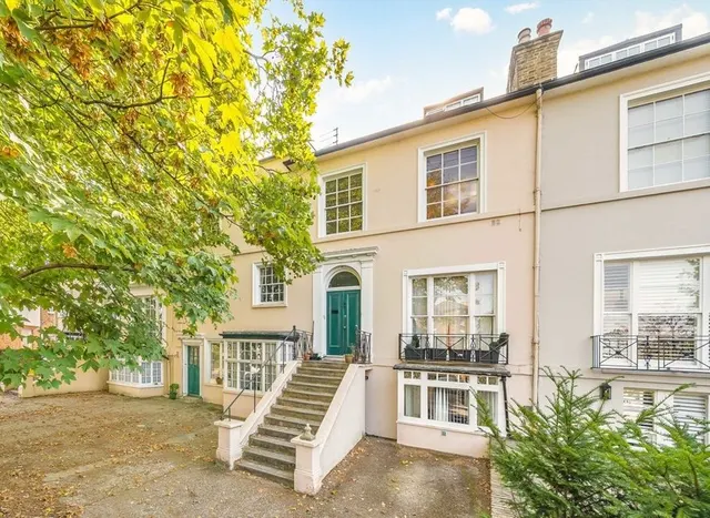 Sheen Road, Richmond, TW9, photo 1