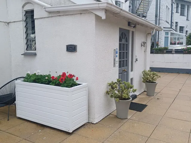 Marine Drive, Looe, PL13, photo 2