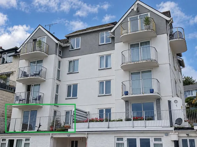Marine Drive, Looe, PL13, photo 1